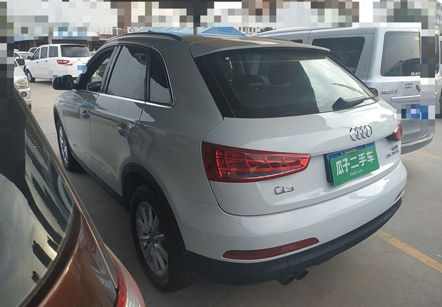 奥迪Q3 35TFSI 2013款 2.0T 自动 前驱 进取型 (国Ⅳ) 