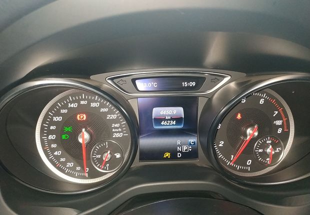 奔驰CLA级 CLA220 [进口] 2017款 2.0T 自动 汽油 改款 