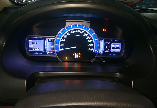 比亚迪S6 2014款 2.0L 手动 前驱 豪华型 (国Ⅳ) 