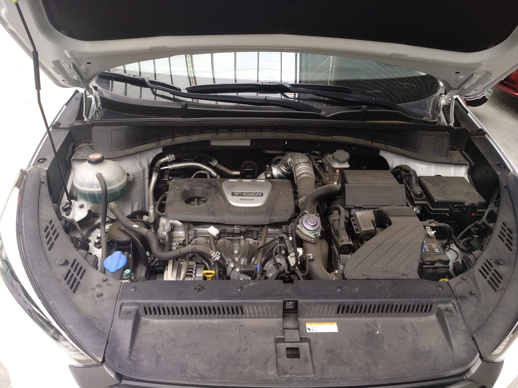 6t自动前驱15周年特别版(国Ⅴ)> 3/31 现代途胜 2018款 1.6t自动前