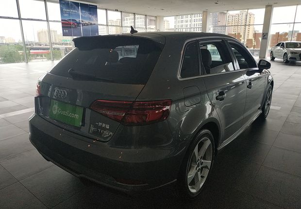 奥迪A3 35TFSI 2019款 1.4T 自动 汽油 时尚型Sportback (国Ⅵ) 