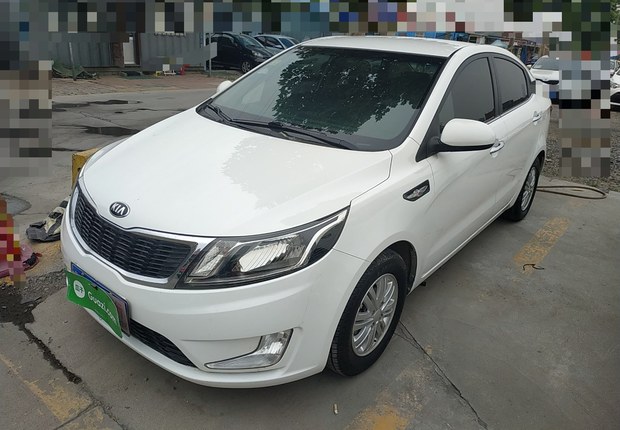 起亚K2 2012款 1.4L 手动 4门5座三厢车 GLS (国Ⅳ) 