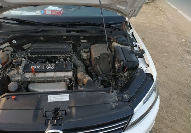 大众速腾 2012款 1.6L 手动 舒适型 (国Ⅳ) 