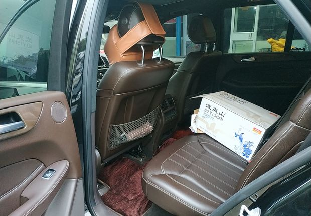奔驰GLE级 GLE320 [进口] 2017款 3.0T 自动 豪华型 