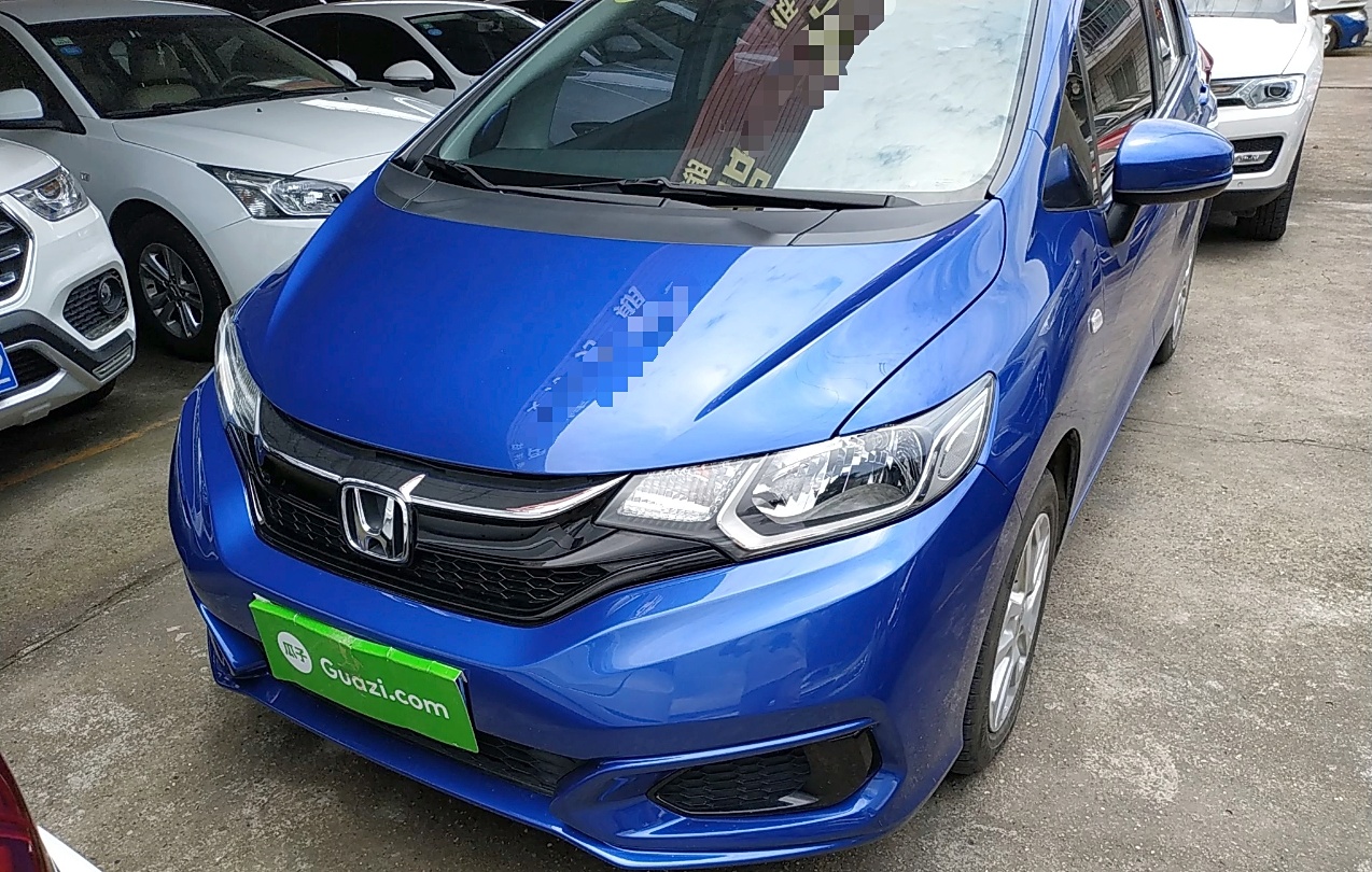 本田 飞度 2018款 1.5l cvt舒适天窗版