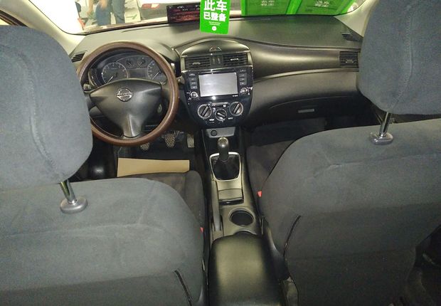 日产骐达 2011款 1.6L 手动 舒适型 (国Ⅳ) 
