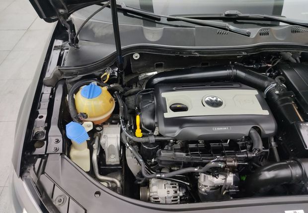 大众迈腾 2015款 1.8T 自动 汽油 领先型 (国Ⅳ) 