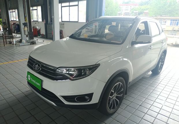 一汽森雅R7 2017款 1.6L 手动 舒适型 (国Ⅴ) 