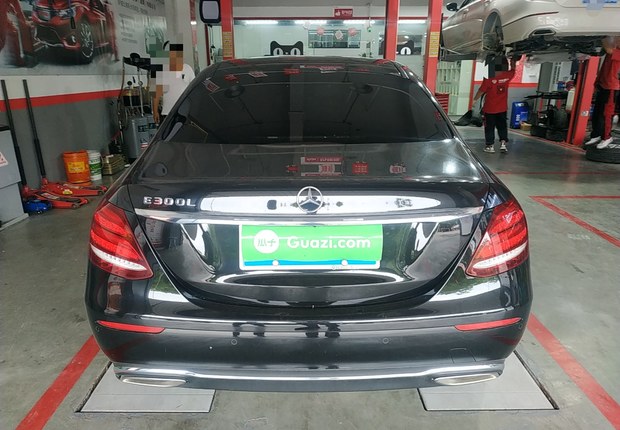 奔驰E级 E300L 2018款 2.0T 自动 汽油 豪华型改款 (国Ⅴ) 