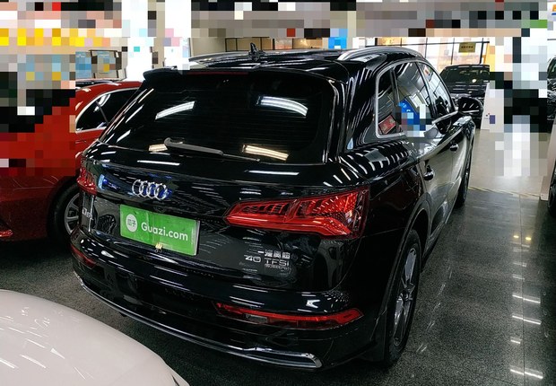 奥迪Q5L 40TFSI 2020款 2.0T 自动 荣享时尚型 (国Ⅵ) 