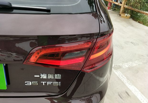 奥迪A3 35TFSI 2014款 1.4T 自动 汽油 舒适型Sportback (国Ⅳ) 