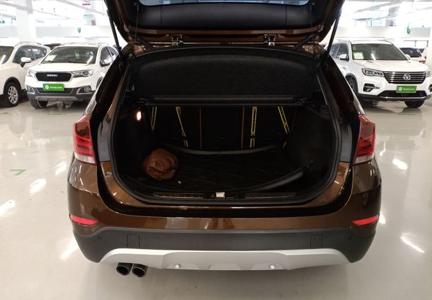 宝马X1 xDrive20i 2014款 2.0T 自动 四驱 汽油 X设计套装 (国Ⅴ) 