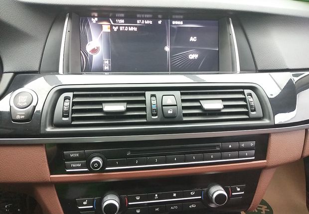 宝马5系 520Li 2017款 2.0T 自动 汽油 典雅型 (国Ⅴ) 