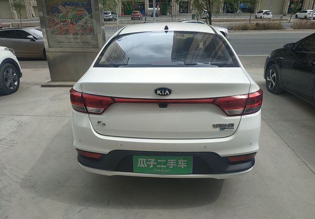 起亚K2 2019款 1.4L 自动 4门5座三厢车 15周年特别版GLS (国Ⅴ) 