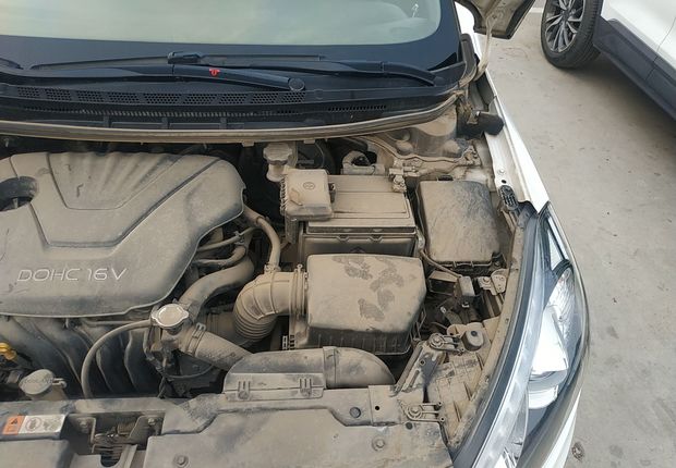 起亚K3 2013款 1.6L 自动 GLS (国Ⅳ) 