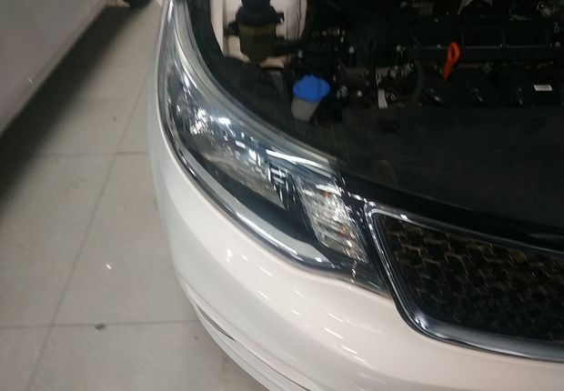 起亚K2 2015款 1.4L 手动 4门5座三厢车 GLS (国Ⅳ) 