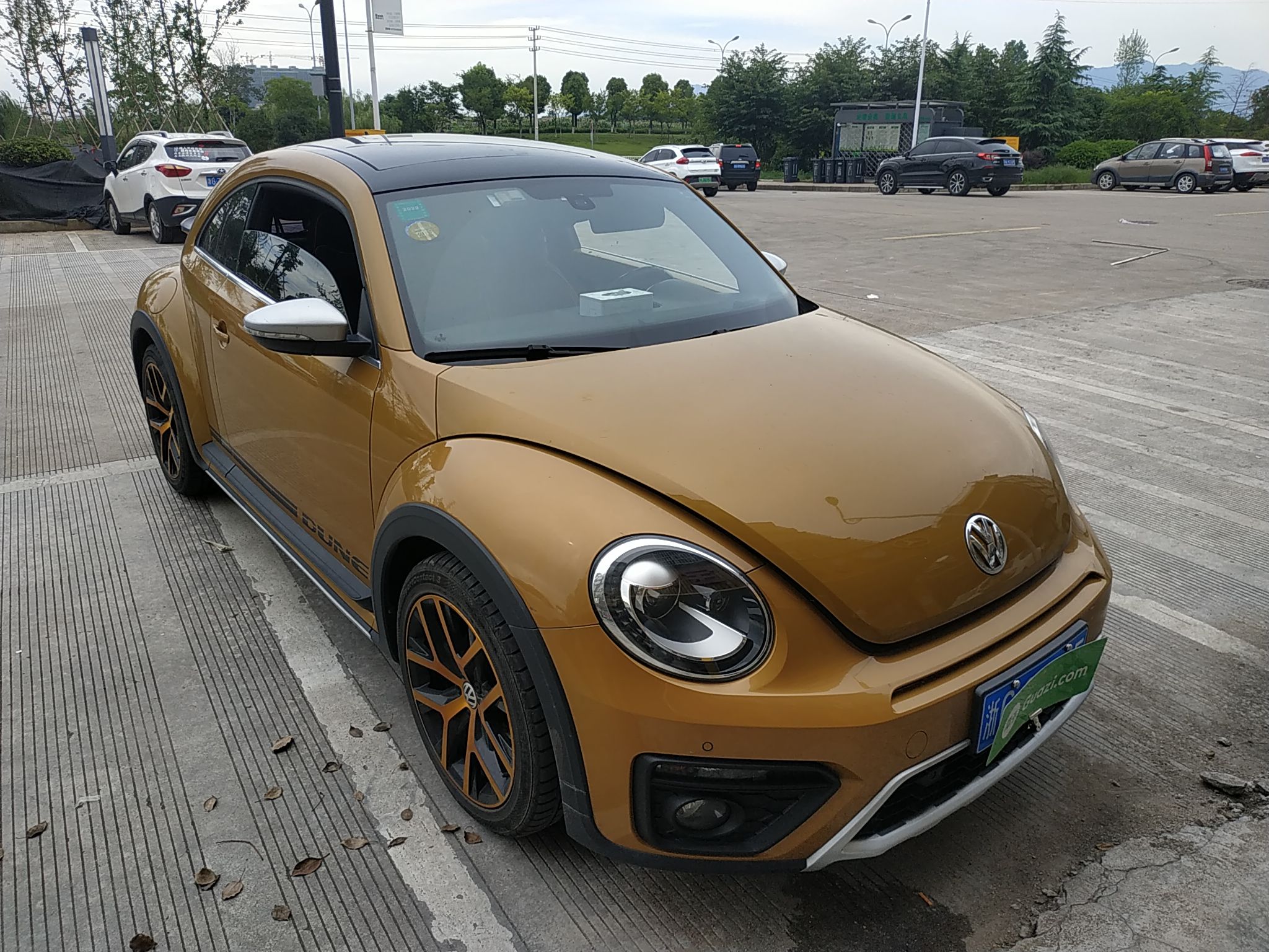 大众甲壳虫掀背 [进口] 2016款 1.2t 自动 汽油 沙丘越野版