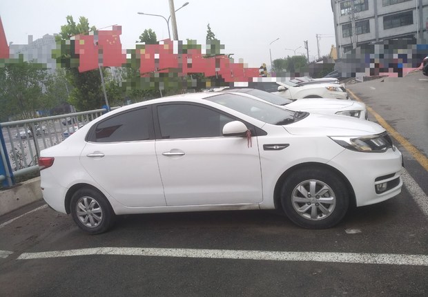 起亚K2 2015款 1.4L 自动 4门5座三厢车 GLS (国Ⅳ) 