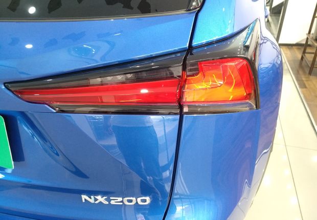 雷克萨斯NX 200 [进口] 2018款 2.0L 自动 锋尚版 