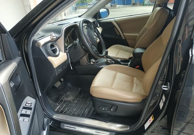 丰田RAV4 2013款 2.5L 自动 四驱 精英型 (国Ⅳ) 