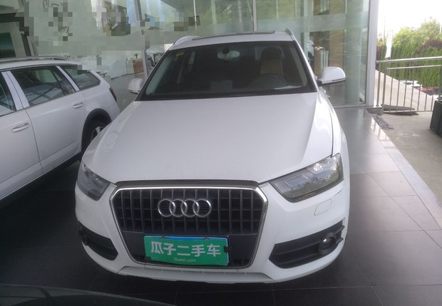 奥迪Q3 35TFSI 2013款 2.0T 自动 前驱 进取型 (国Ⅳ) 