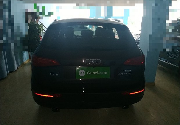 奥迪Q5 2015款 2.0T 自动 四驱 汽油 进取型 (国Ⅴ) 