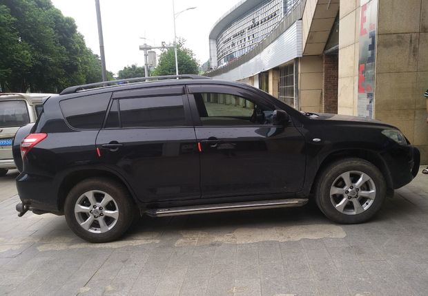 丰田RAV4 2009款 2.0L 自动 前驱 经典型 (国Ⅳ) 