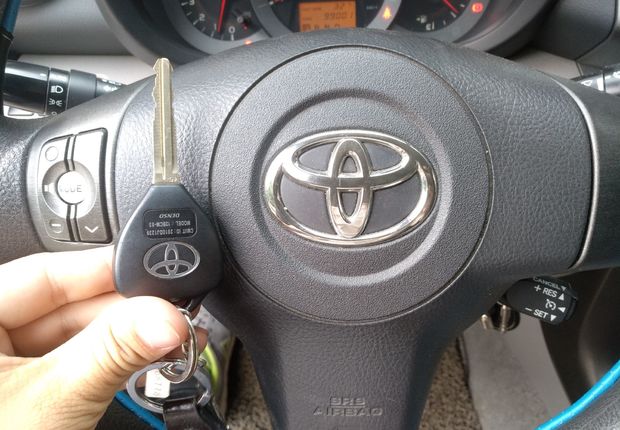 丰田RAV4 2009款 2.0L 自动 前驱 经典型 (国Ⅳ) 