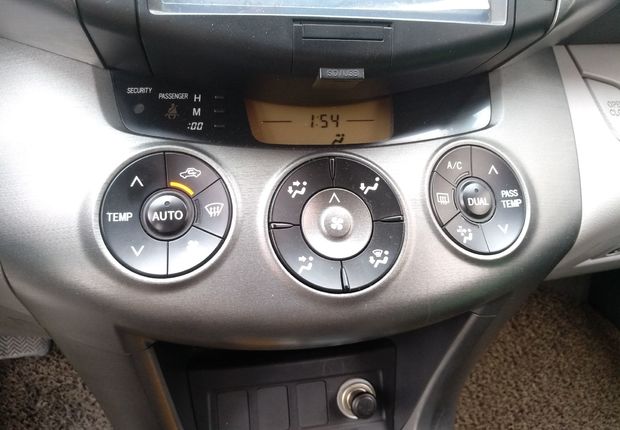 丰田RAV4 2009款 2.0L 自动 前驱 经典型 (国Ⅳ) 
