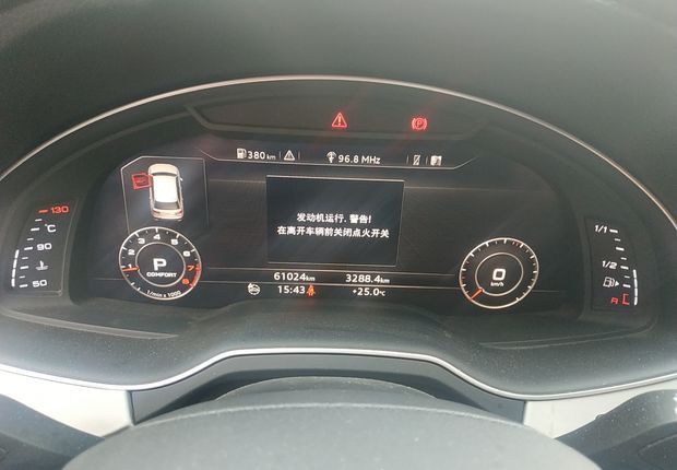 奥迪Q7 40 [进口] 2016款 2.0T 自动 S Line运动型 