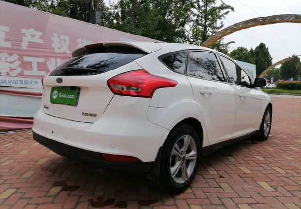 福特福克斯 2015款 1.6L 手动 5门5座两厢车 舒适型 (国Ⅴ) 