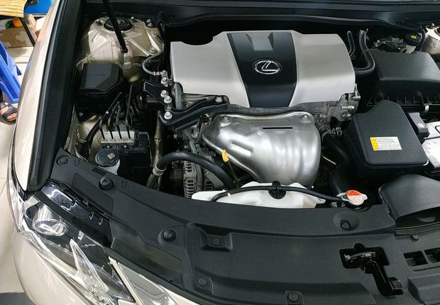 雷克萨斯ES 200 [进口] 2015款 2.0L 自动 精英版 