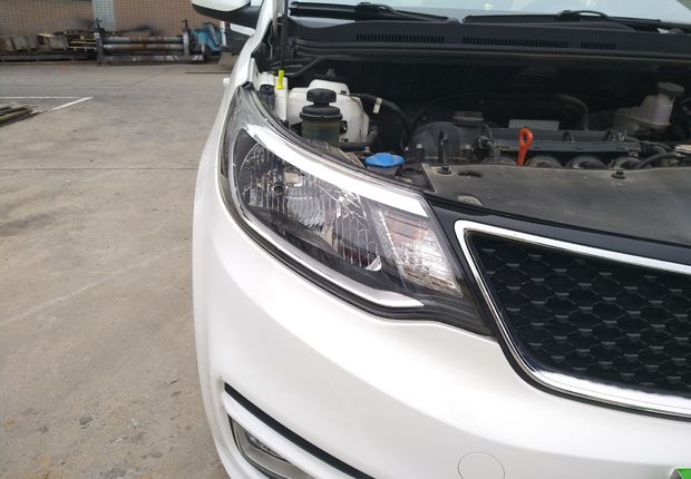 起亚K2 2015款 1.4L 自动 4门5座三厢车 GLS (国Ⅳ) 