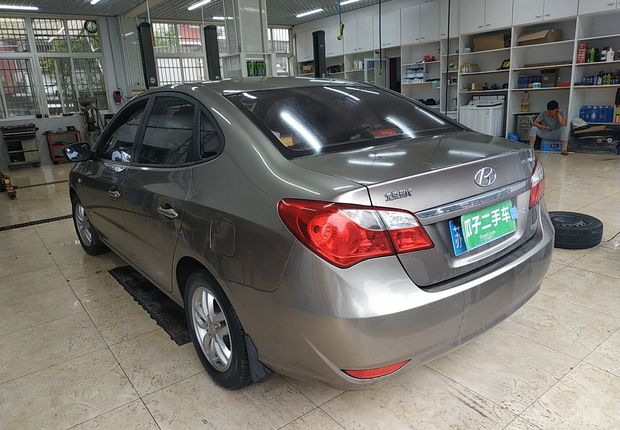 现代悦动 2011款 1.6L 自动 舒适型 (国Ⅳ) 