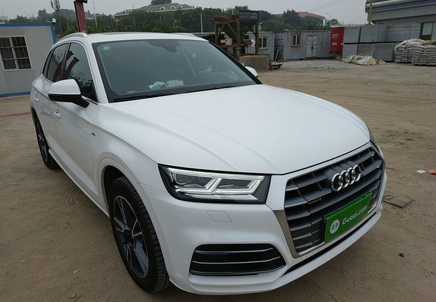 奥迪Q5L 45TFSI 2018款 2.0T 自动 尊享时尚型 (国Ⅵ) 