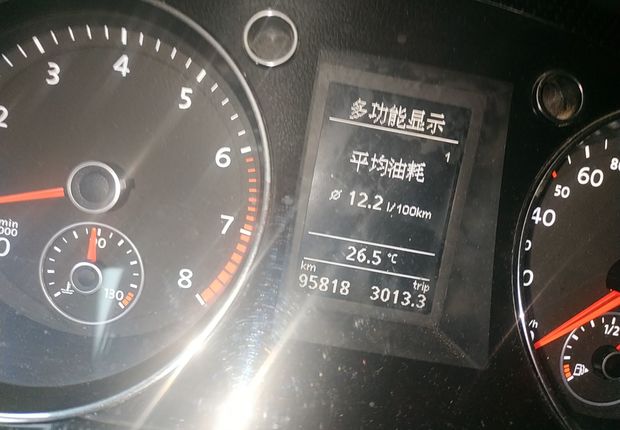 大众迈腾 2012款 1.8T 自动 汽油 改款豪华型 (国Ⅳ) 