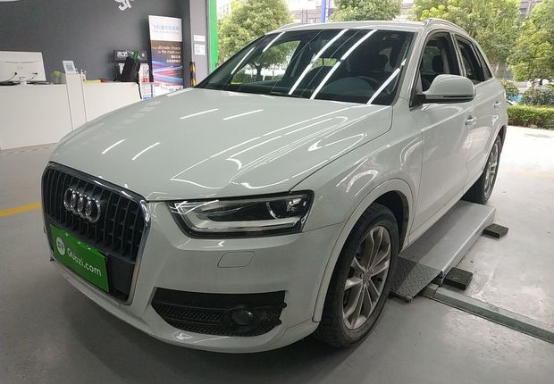 奥迪Q3 30TFSI 2016款 1.4T 自动 前驱 智领型 (国Ⅴ) 