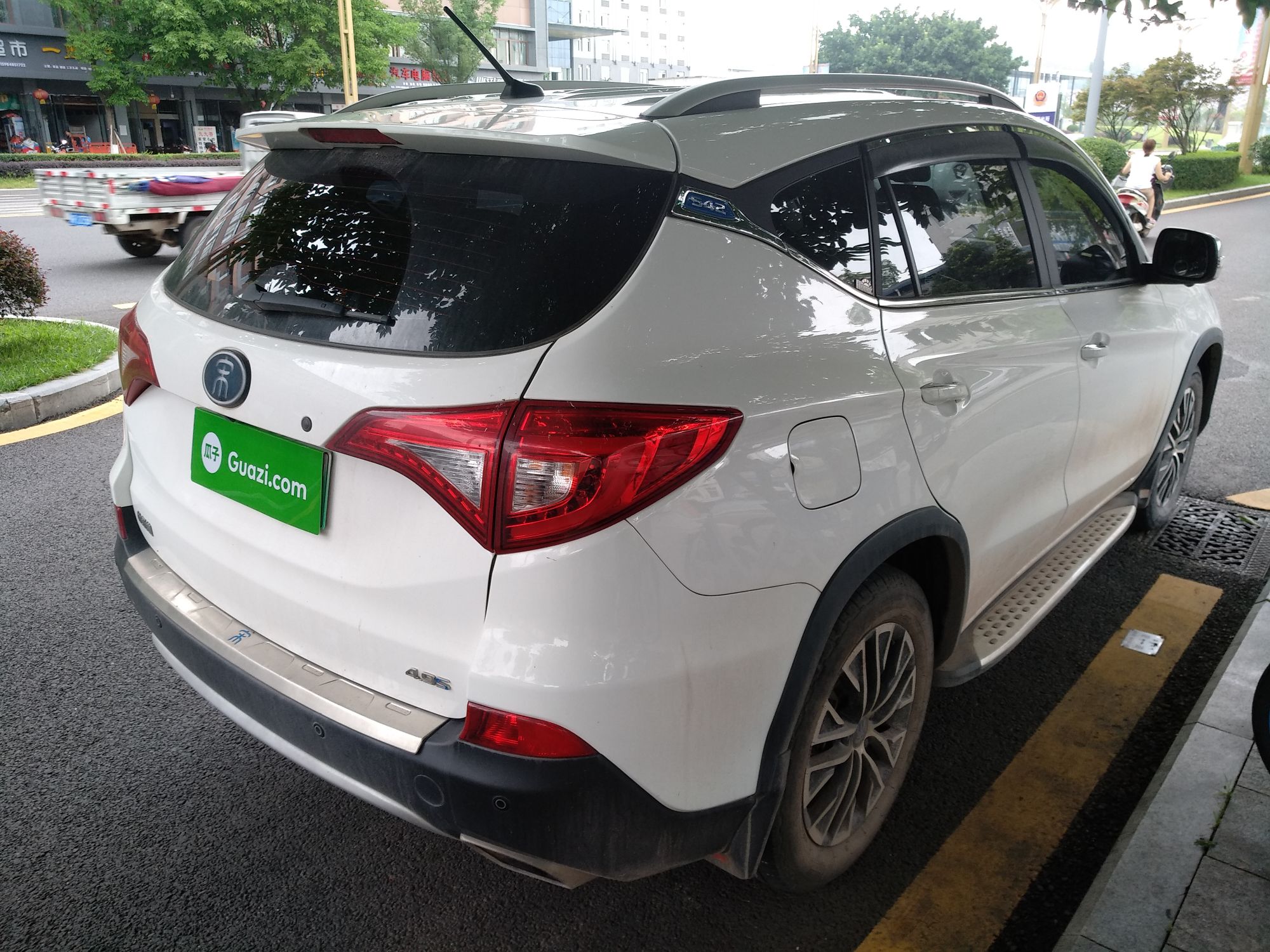 比亚迪宋dm2017款15t自动豪华型国Ⅴ