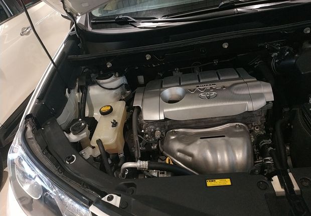 丰田RAV4 2013款 2.5L 自动 四驱 精英型 (国Ⅳ) 