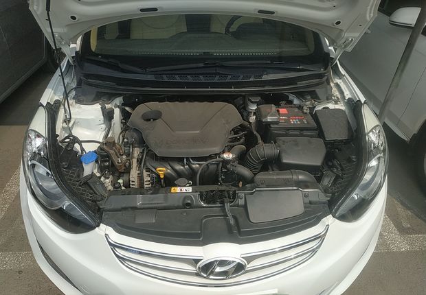 现代朗动 2012款 1.6L 手动 GLX领先型 (国Ⅳ) 