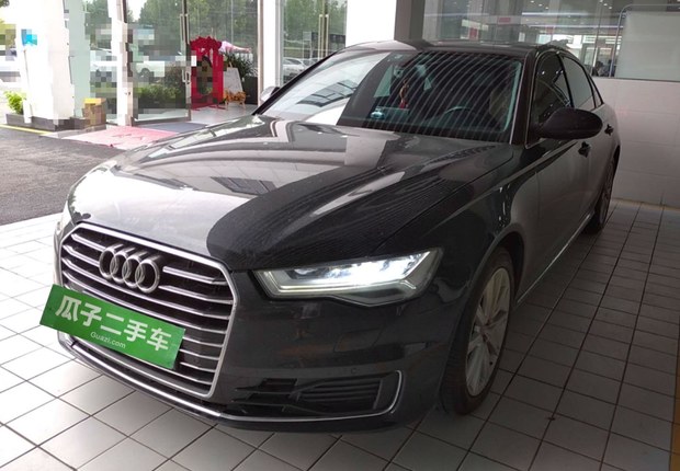 奥迪A6L 35TFSI 2018款 2.0T 自动 时尚型30周年纪念版 (国Ⅴ) 