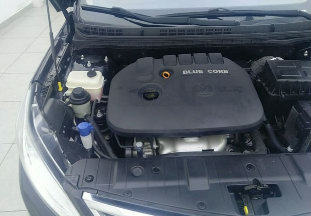 长安逸动 2015款 1.6L 手动 豪华型 (国Ⅴ) 