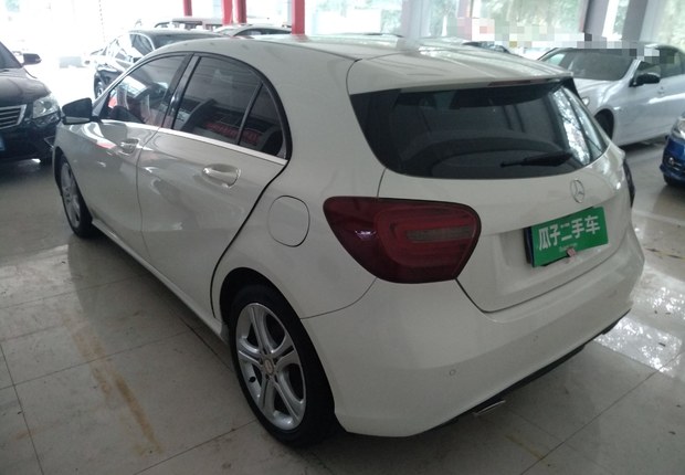 奔驰A级 A200 [进口] 2013款 1.6T 自动 汽油 都市版 