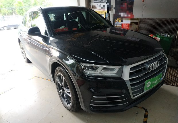 奥迪Q5L 40TFSI 2018款 2.0T 自动 荣享时尚型 (国Ⅵ) 