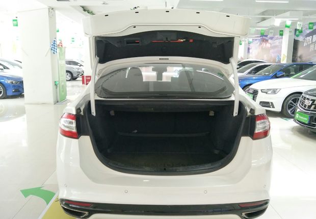 福特蒙迪欧 2013款 2.0T 自动 GTDi200豪华型 (国Ⅳ) 