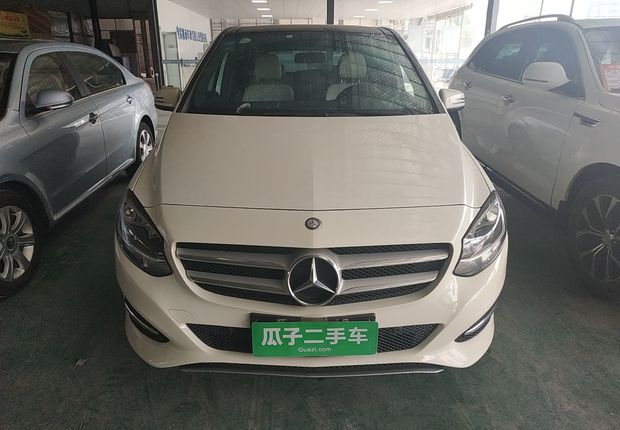 奔驰B级 B200 [进口] 2015款 1.6T 自动 汽油 动感型 