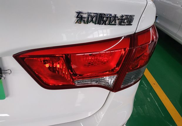 起亚K2 2015款 1.4L 自动 4门5座三厢车 GLS (国Ⅳ) 