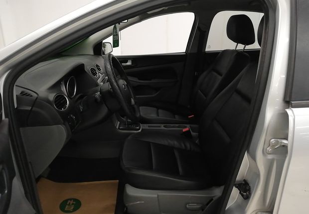 福特福克斯 2012款 1.8L 自动 两厢轿车 经典基本型 (国Ⅳ) 