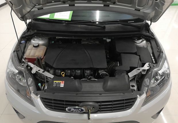 福特福克斯 2012款 1.8L 自动 两厢轿车 经典基本型 (国Ⅳ) 