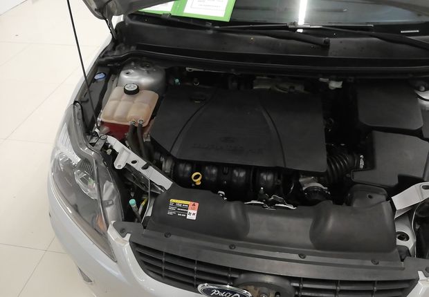 福特福克斯 2012款 1.8L 自动 两厢轿车 经典基本型 (国Ⅳ) 